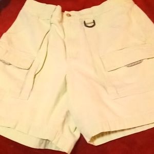 PFG (Performance fishing gear) pastel green shorts size M